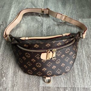 monogram bumbag purse Fanny pack